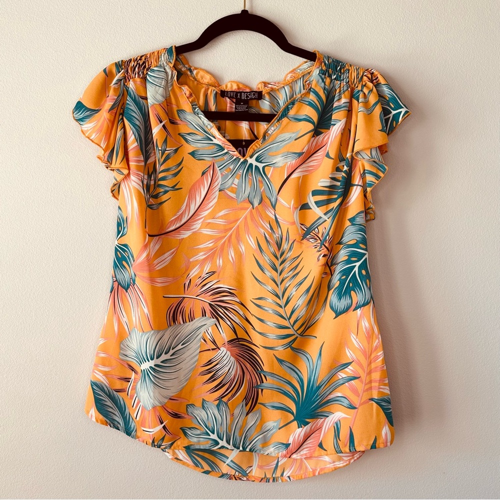 Love By Design Orange Tropical V-Neck Flutter Cap Sleeve Ruffled Top Medium
